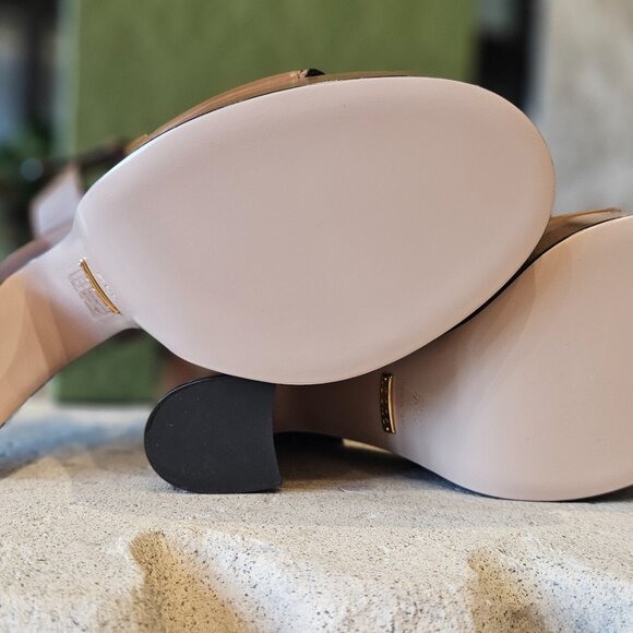 Gucci Interlocking G Cut Out Sandal 730022 US000 - 2535 Cuir Leather Size 39+ - Picture 7 of 14